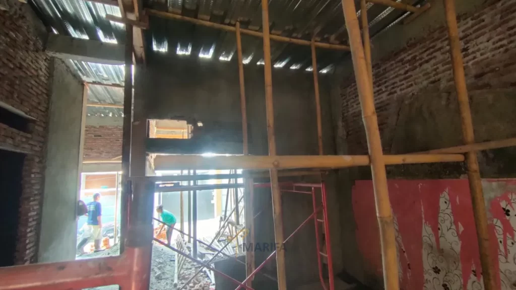 Panduan Lengkap Harga Borongan Tenaga Per Meter 2024 Cara Cerdas Mengelola Biaya Konstruksi Bersama Marifa&reg; Konstruksi Pak Budi Trang 12