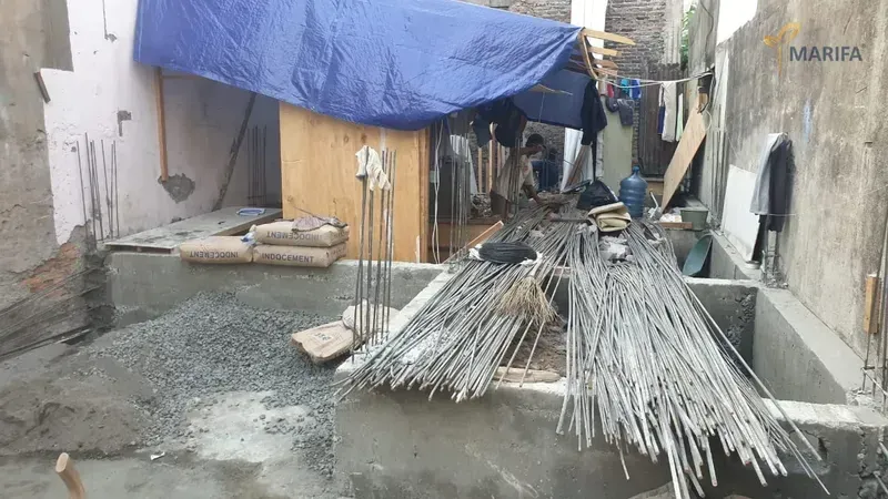 Rumah Tinggal Keluarga Besar 2 Lantai Yang Dibangun Di Kota Bekasi 15